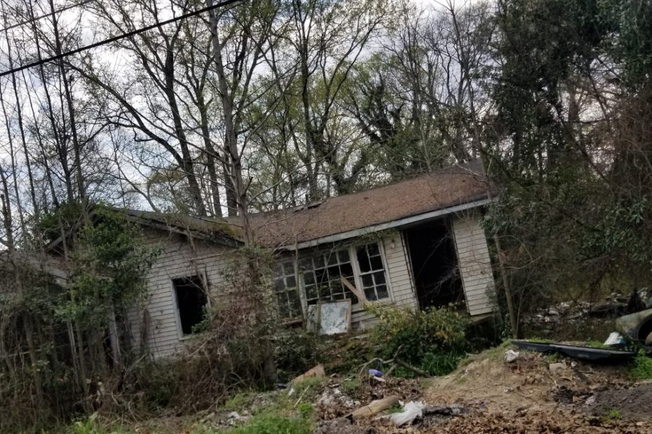 House in Bad Shape